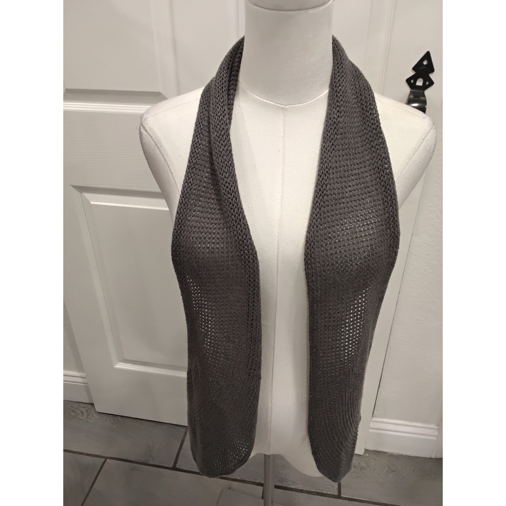 Knitted & Knotted Anthropologie Gray Linen Blend Crochet Lace Back Vest M/L